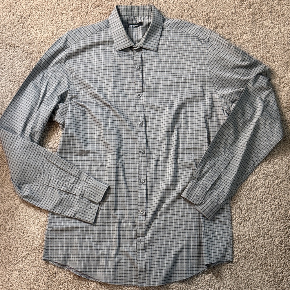 Bar III Men's Gray Plaid Button-Down Shirt
